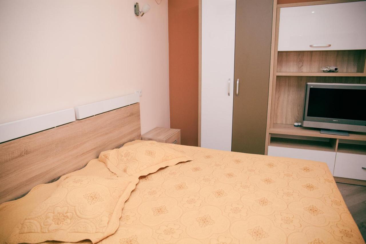 Apartament Cora Centru Piteşti Exteriör bild